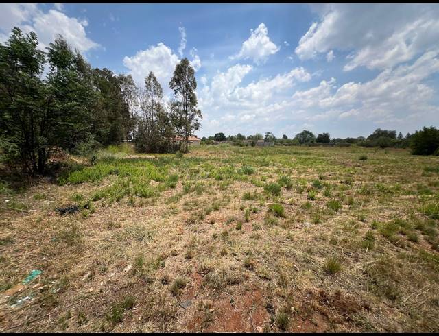 4,065M² VACANT LAND FOR SALE IN HENLEY ON KLIP